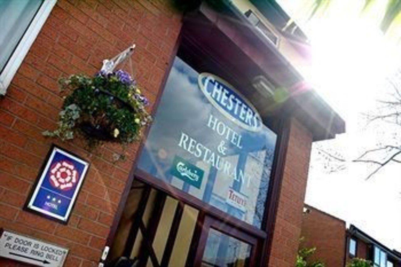 Chesters Hotel & Restaurant Salford  Exteriör bild